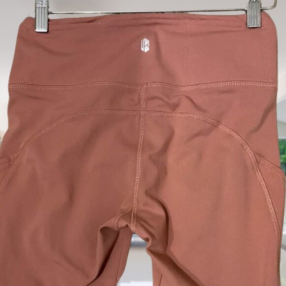 La Kottee Spandex Athletic Shorts with Multiple Pockets – Size Small - Picture 5 of 14